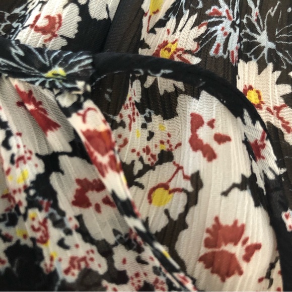 Zara Trafaluc Floral Mesh Flowy Blouse SZ M - Picture 6 of 16